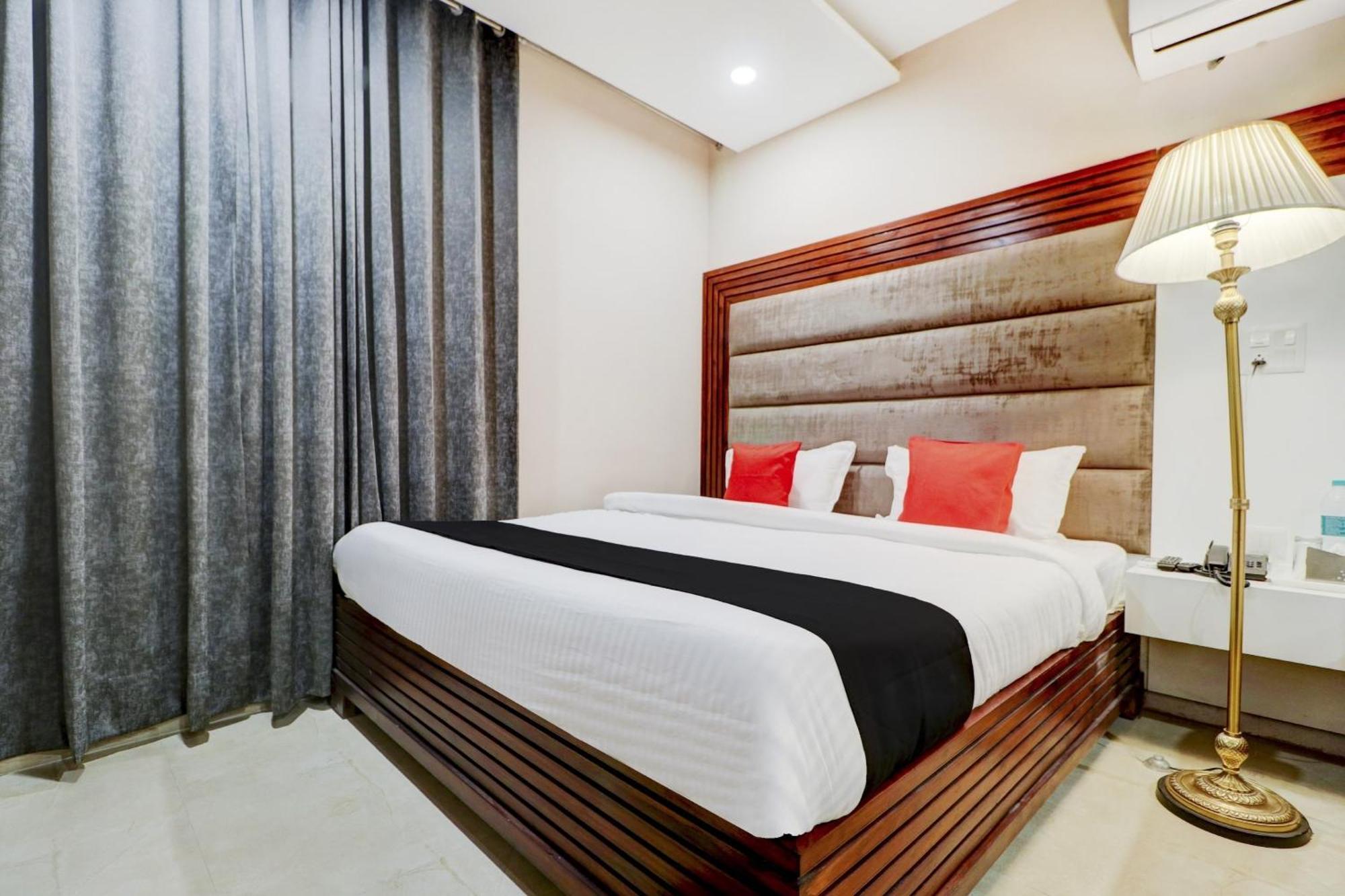 Hotel O Stevia Zirakpur エクステリア 写真