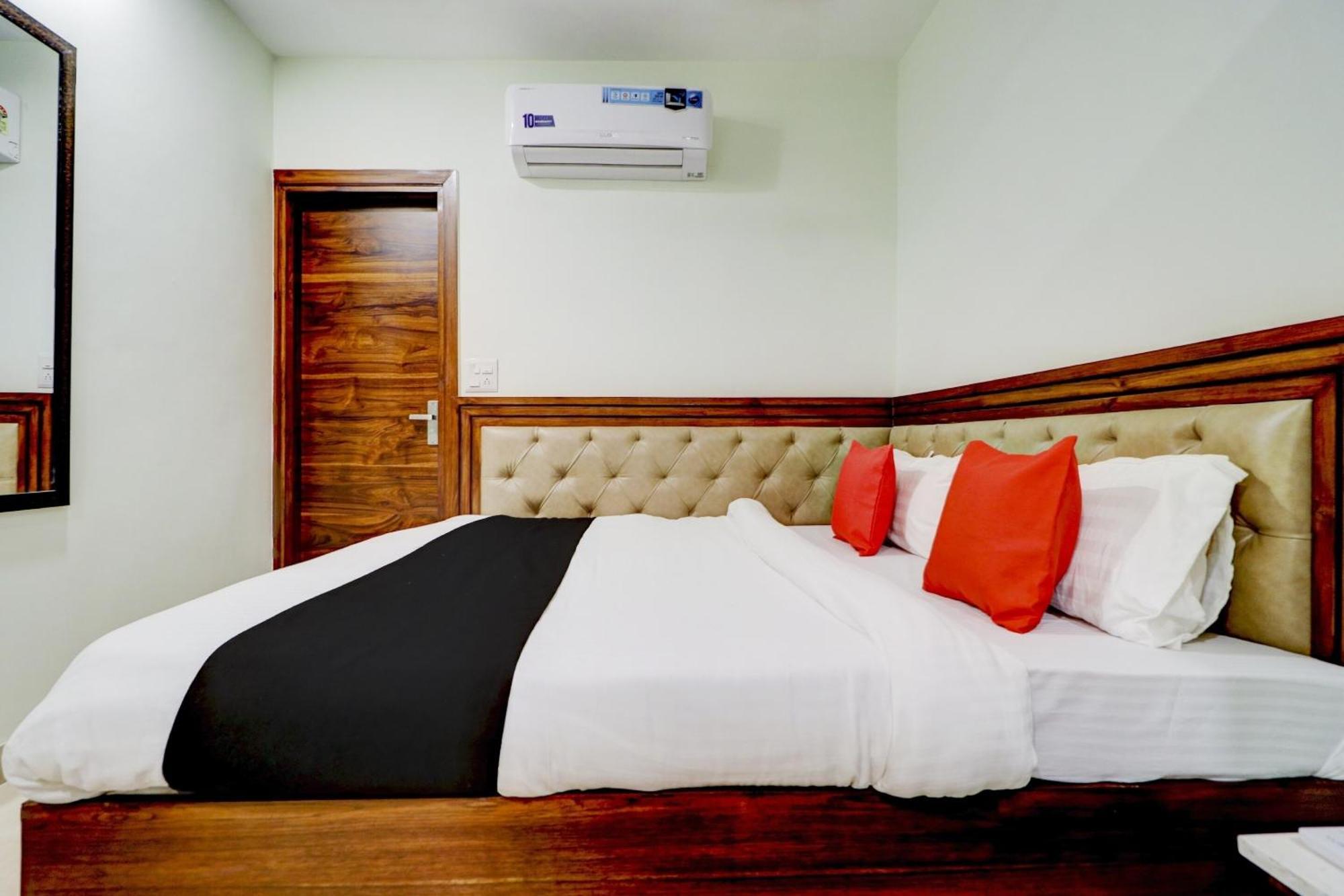 Hotel O Stevia Zirakpur エクステリア 写真