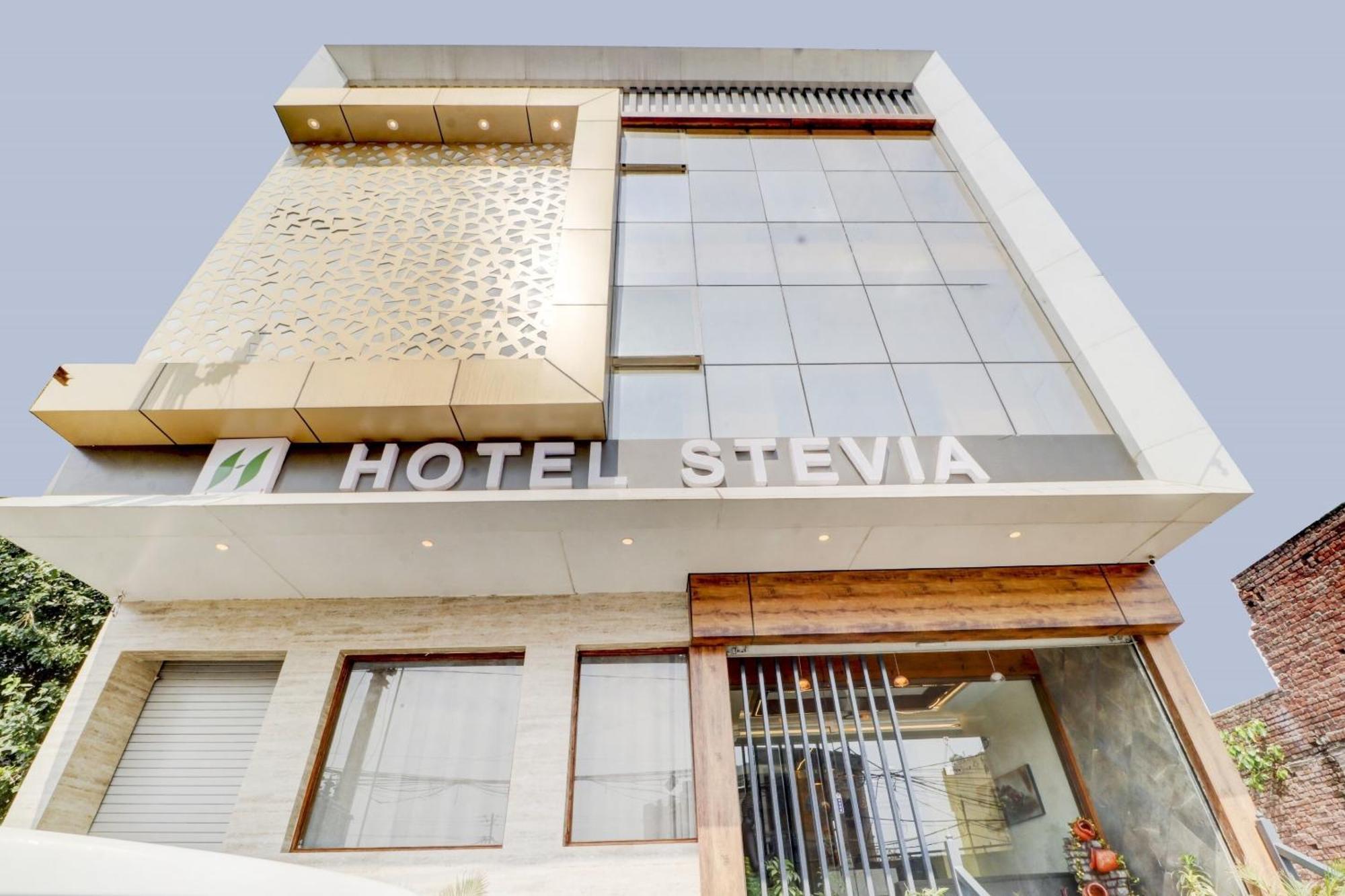 Hotel O Stevia Zirakpur エクステリア 写真