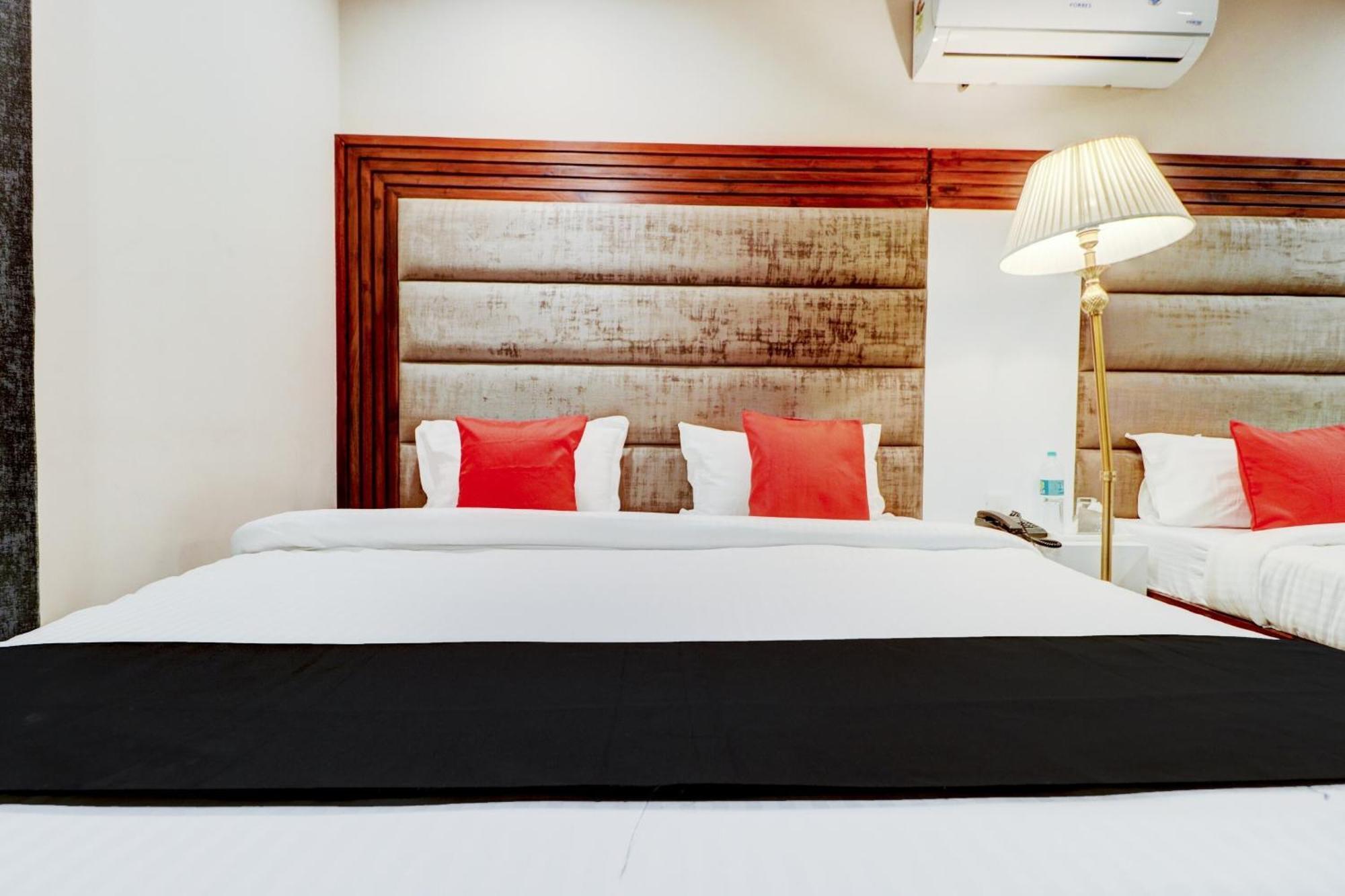 Hotel O Stevia Zirakpur エクステリア 写真