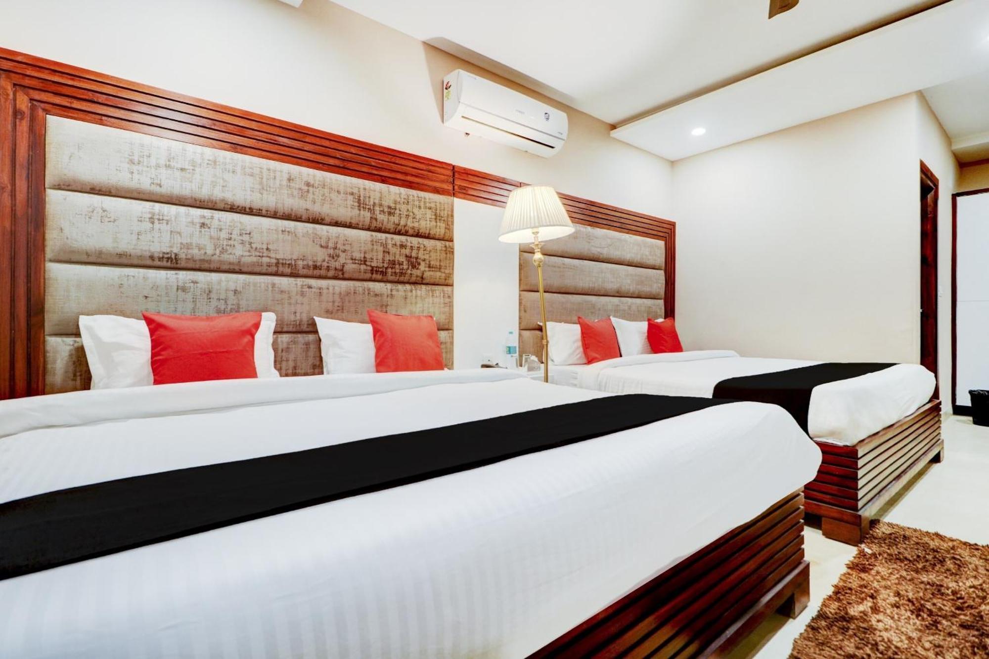 Hotel O Stevia Zirakpur エクステリア 写真