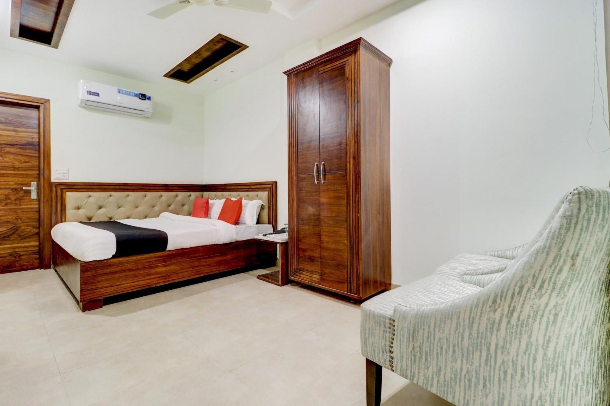 Hotel O Stevia Zirakpur エクステリア 写真