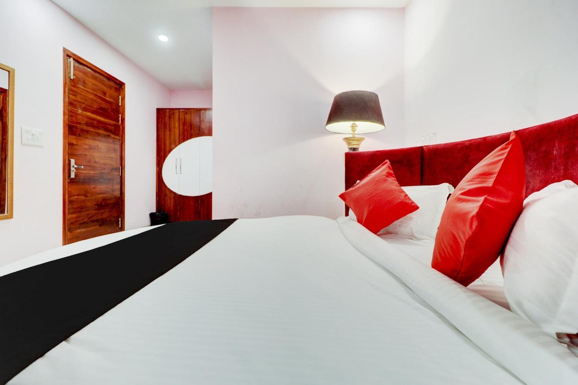 Hotel O Stevia Zirakpur エクステリア 写真