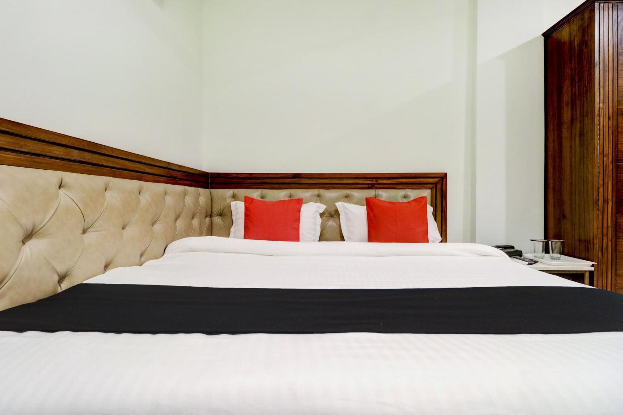 Hotel O Stevia Zirakpur エクステリア 写真