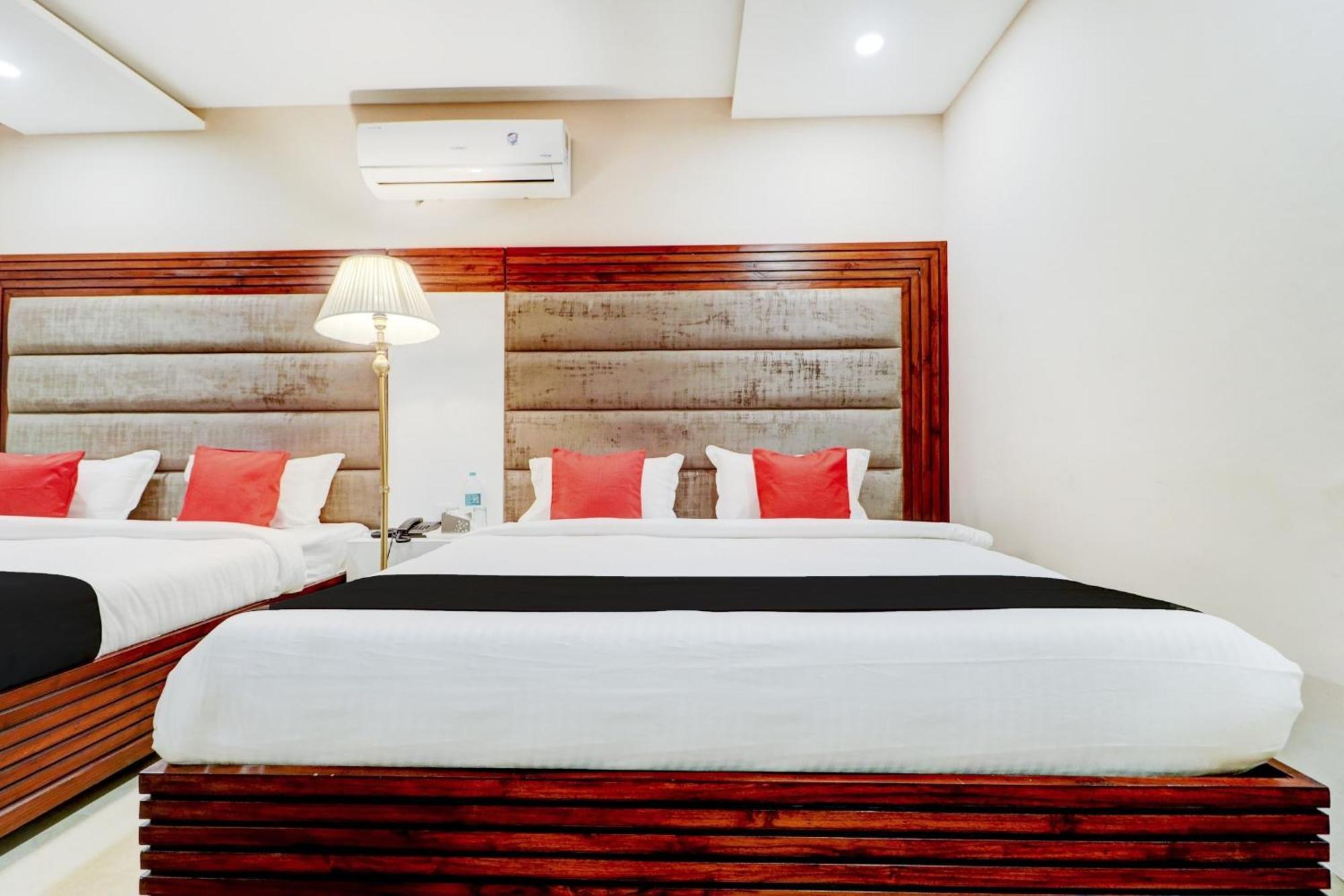 Hotel O Stevia Zirakpur エクステリア 写真