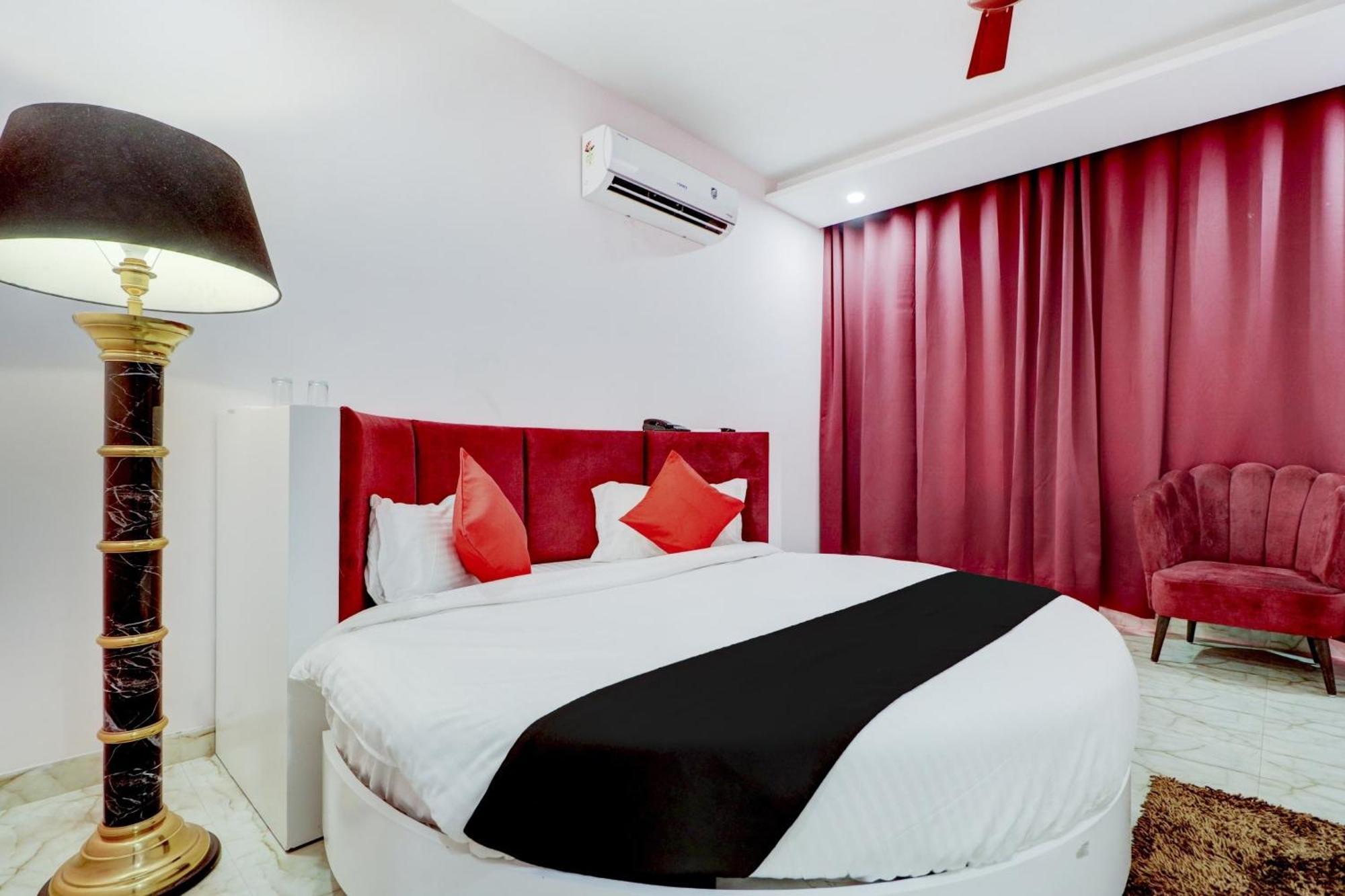 Hotel O Stevia Zirakpur エクステリア 写真